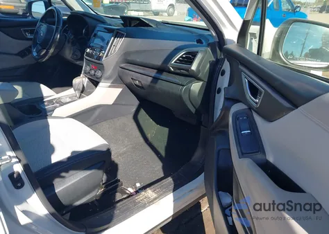 2020 Subaru Forester Premium z USA, uszkodzony, nr VIN JF2SKAGC0LH531506